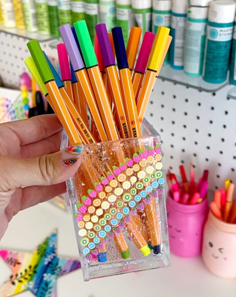 Pen and Pencil Storage for Craft Room
