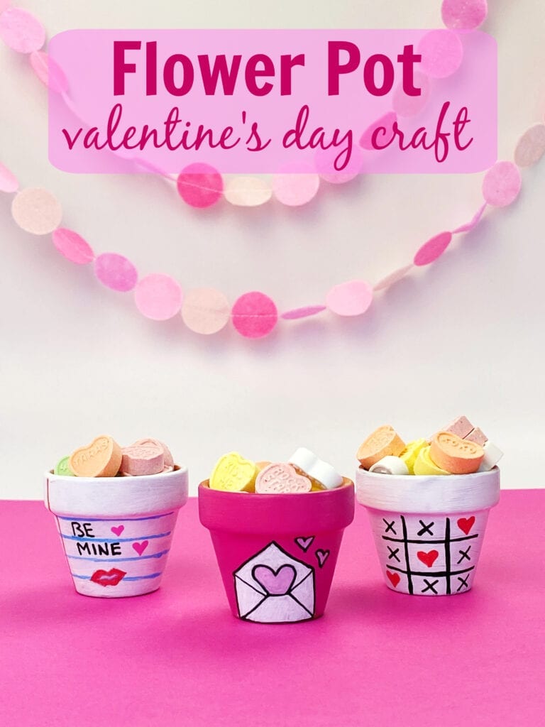 Make these this homemade Valentine's Day Gift using flower pots. 