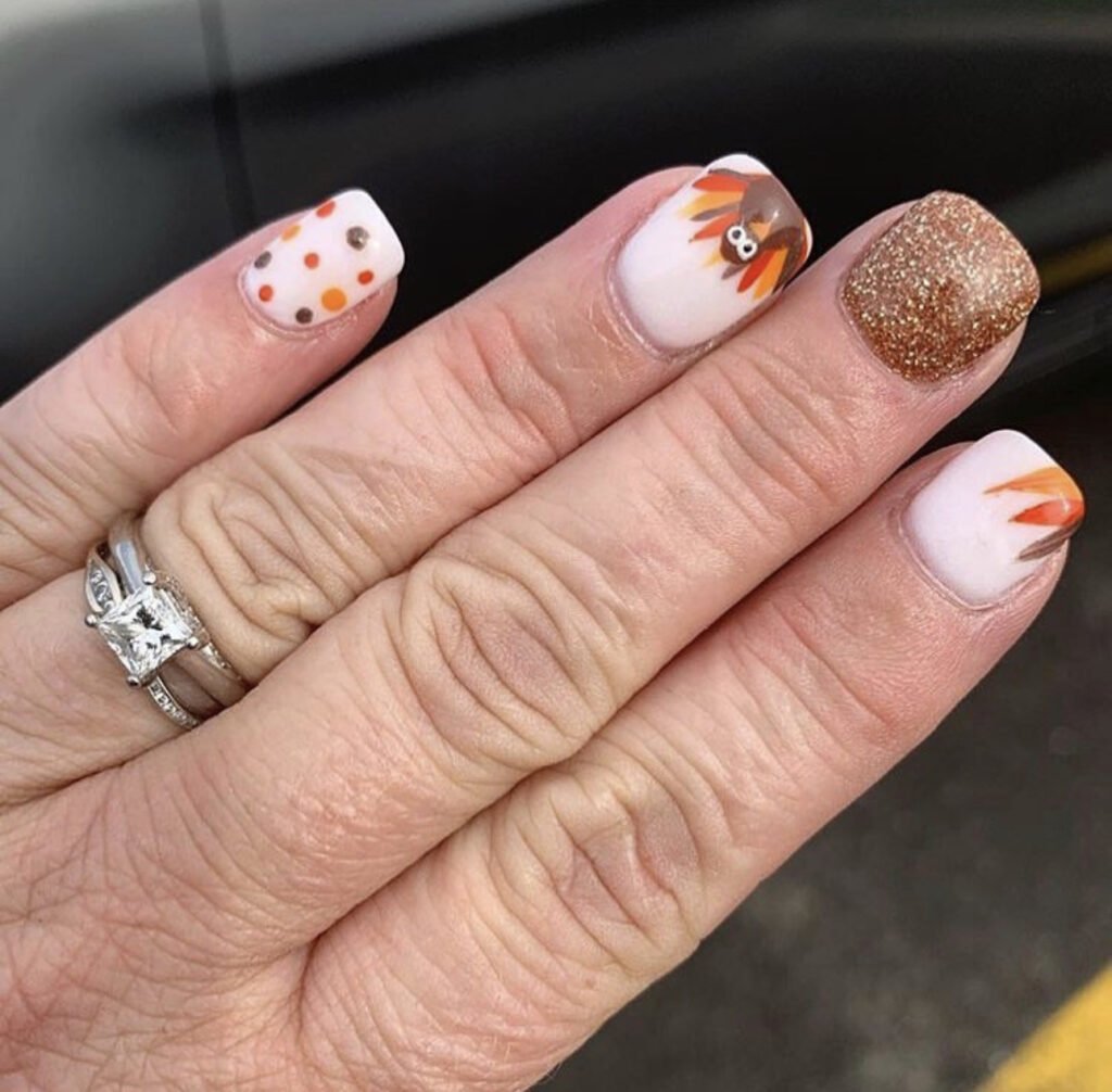 Short Thanksgiving Turkey Nails