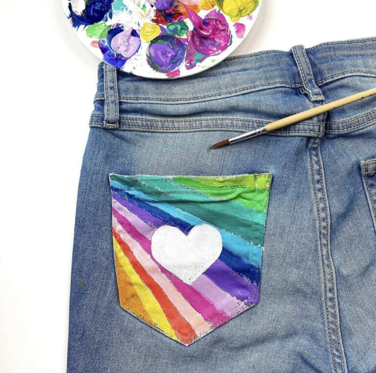 How to Paint on Jeans