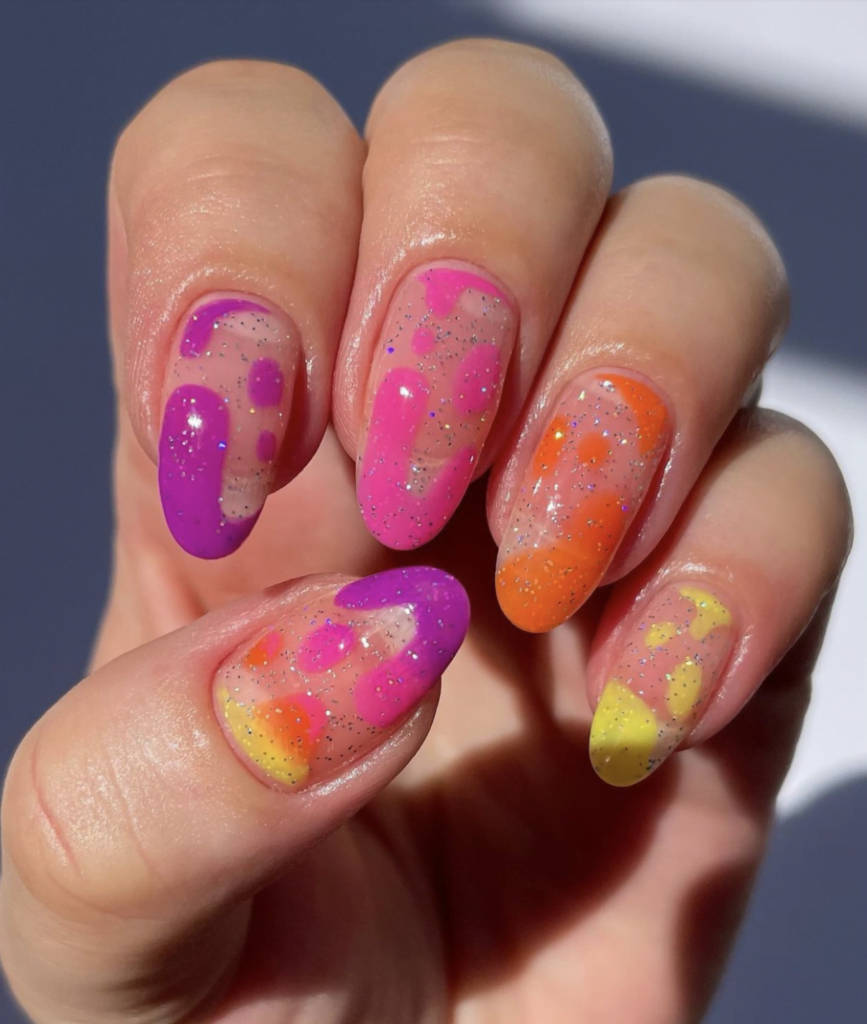 Lava Lamp Nail art