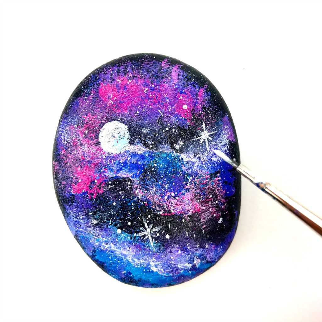 How to make galaxy painted rocks