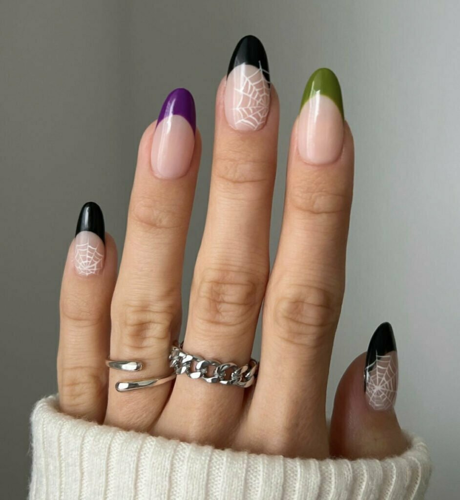 Spider Web manicure idea